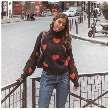 Chic Heart Weaving Sweater