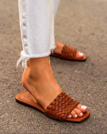 Square Toe Woven Flat Sandals