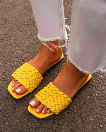 Square Toe Woven Flat Sandals