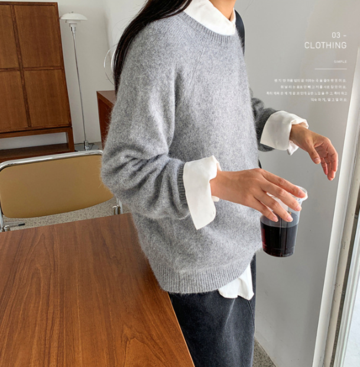 Classic Round Neck Solid Warm Knit Sweater