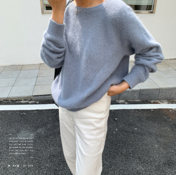 Classic Round Neck Solid Warm Knit Sweater