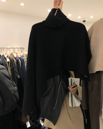 Turtleneck Irregular Solid Sweater Cape