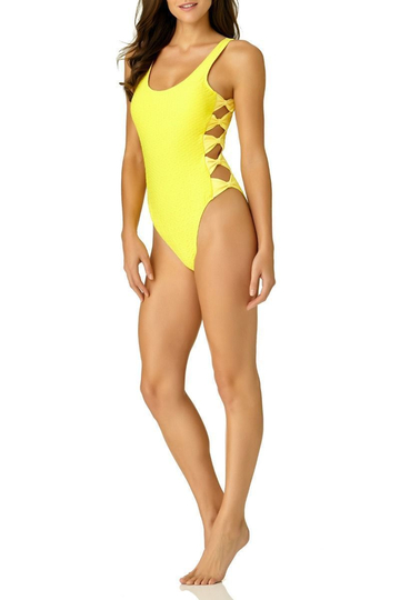 JUNIORS TEXTURED ONE-PIECE SWIMSUIT